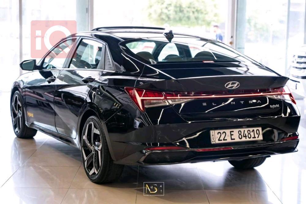 هیوندای ئەلەنترا